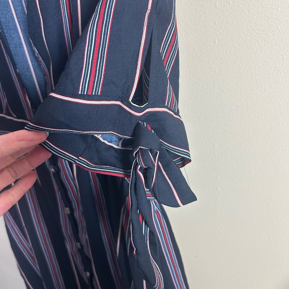 Blues & Greys Striped Maxi Dress Tie sleeves Size MED EUC - Picture 4 of 6